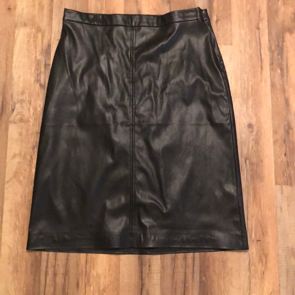 Leather MIDI Skirt.